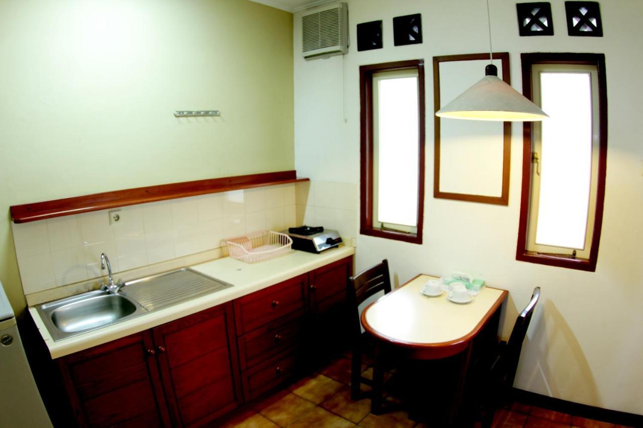Gunung Geulis Cottages Managed By Royal Tulip Bogor Exterior photo