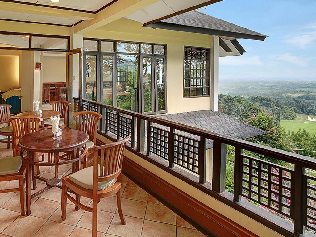 Gunung Geulis Cottages Managed By Royal Tulip Bogor Exterior photo